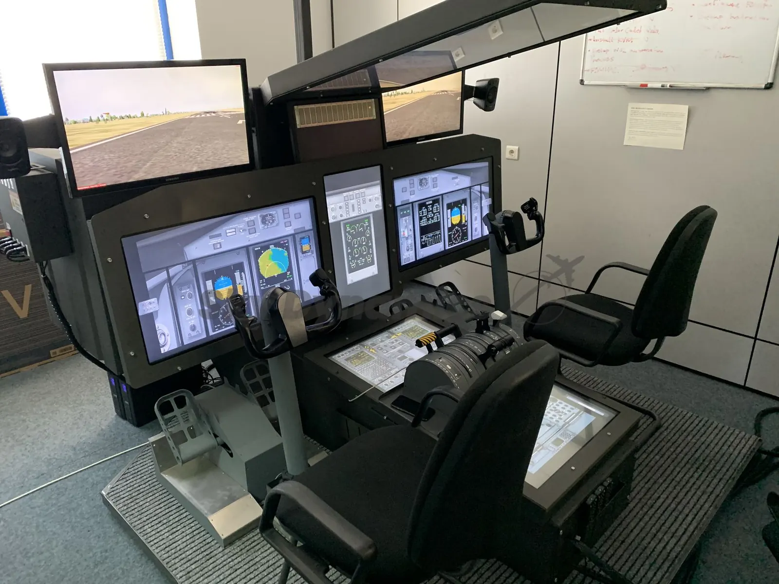 Bombardier Q400 simulator: side window view
