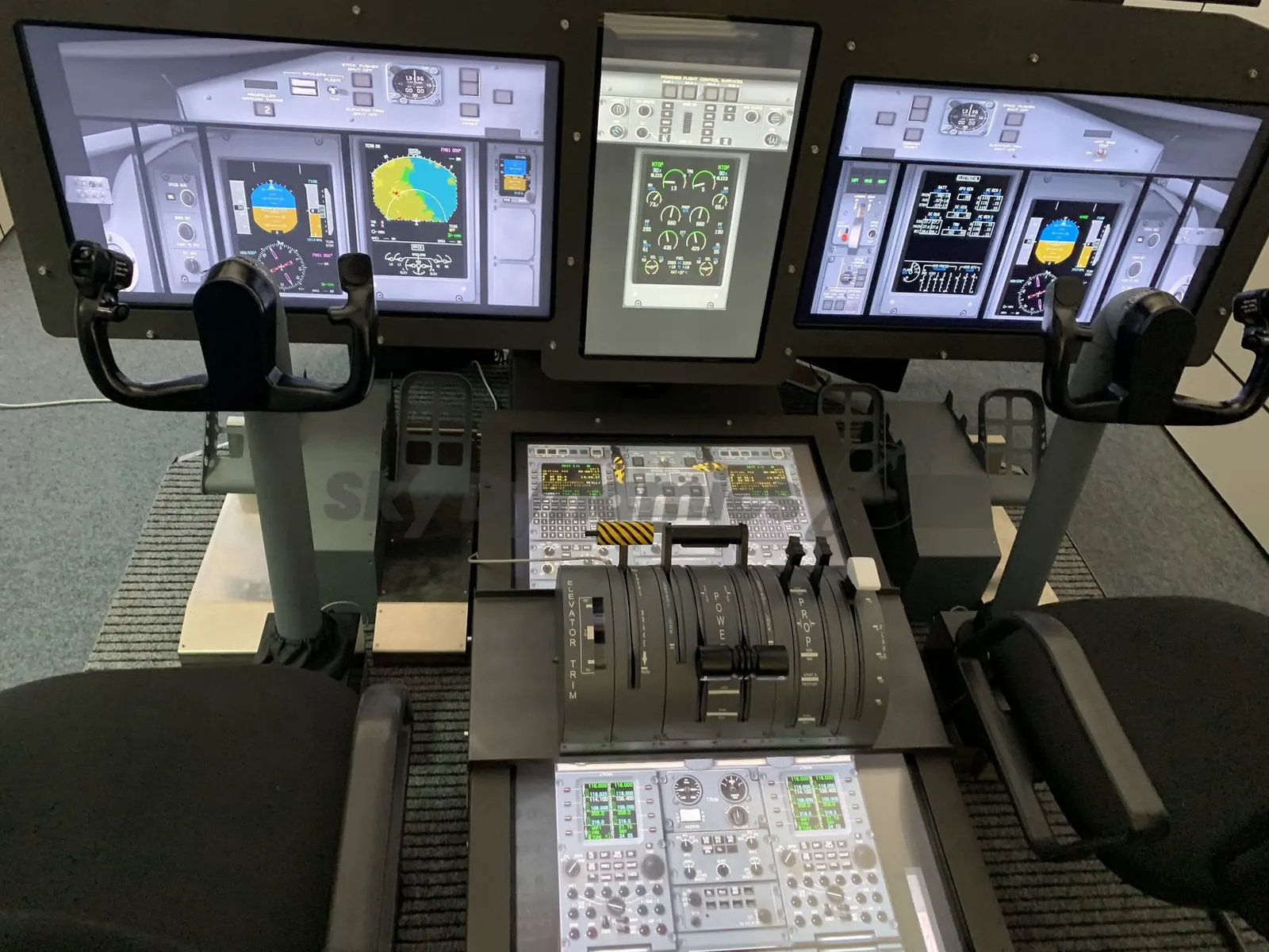 Bombardier Q400 simulator: flight controls close-up