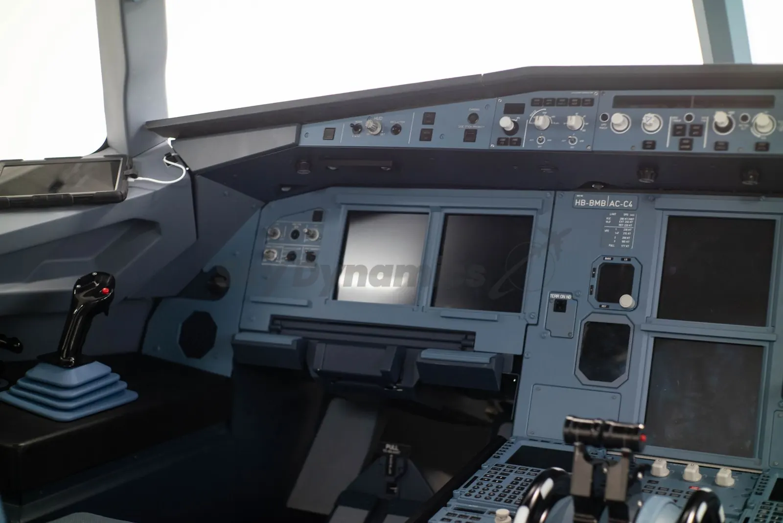Airbus A320 FNPT II simulator: rear cockpit view